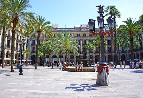 plaza reial barcelona